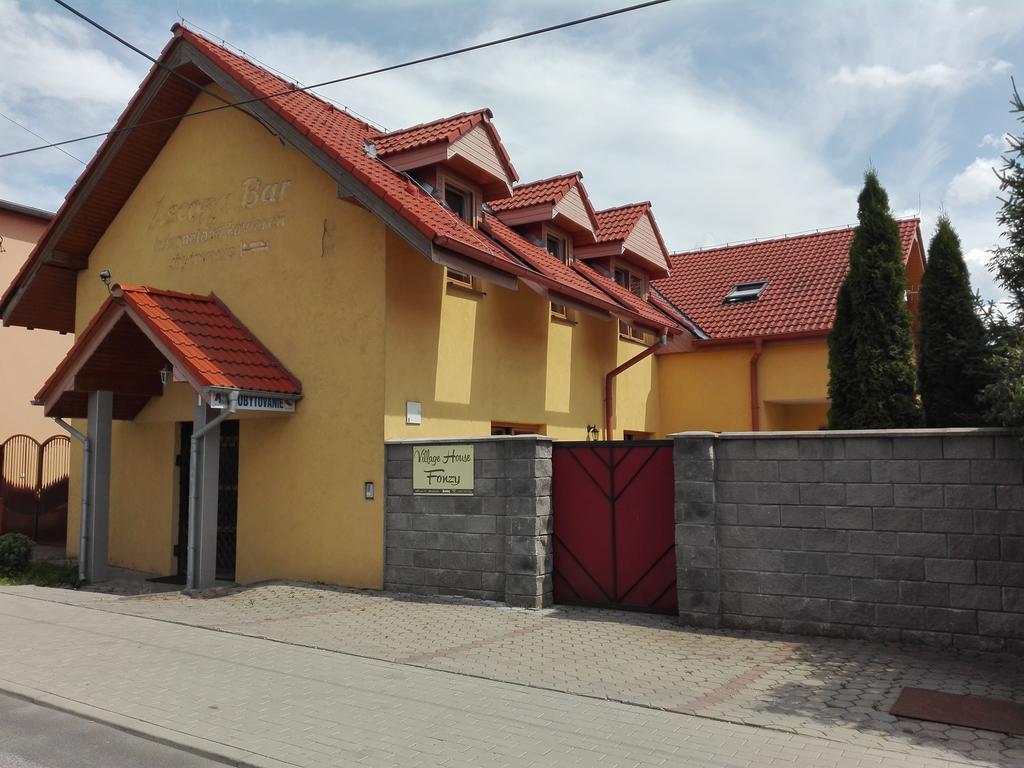 Village House Fonzy Hrabušice Eksteriør billede